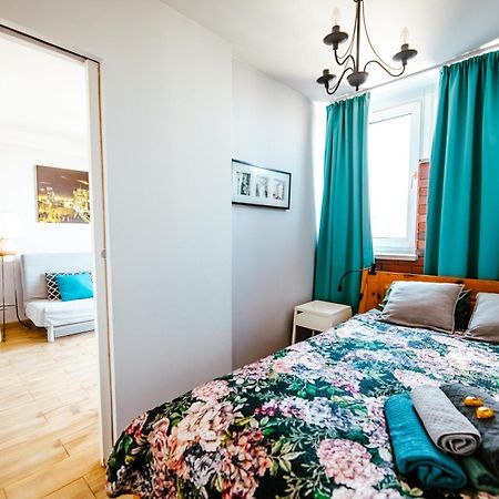 Bright 14Th Floor Central Home With Balcony & Views 바르샤바 외부 사진