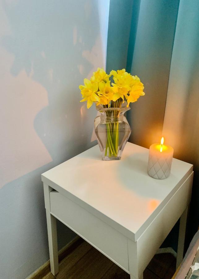 Bright 14Th Floor Central Home With Balcony & Views 바르샤바 외부 사진