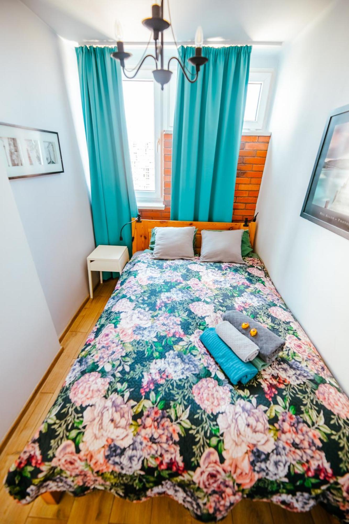 Bright 14Th Floor Central Home With Balcony & Views 바르샤바 외부 사진