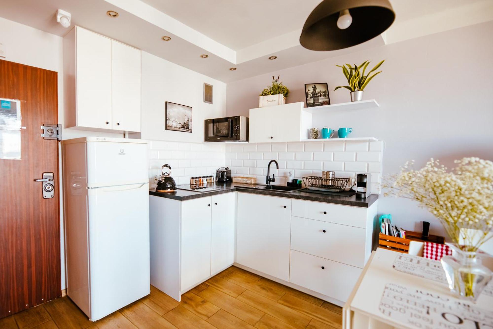 Bright 14Th Floor Central Home With Balcony & Views 바르샤바 외부 사진