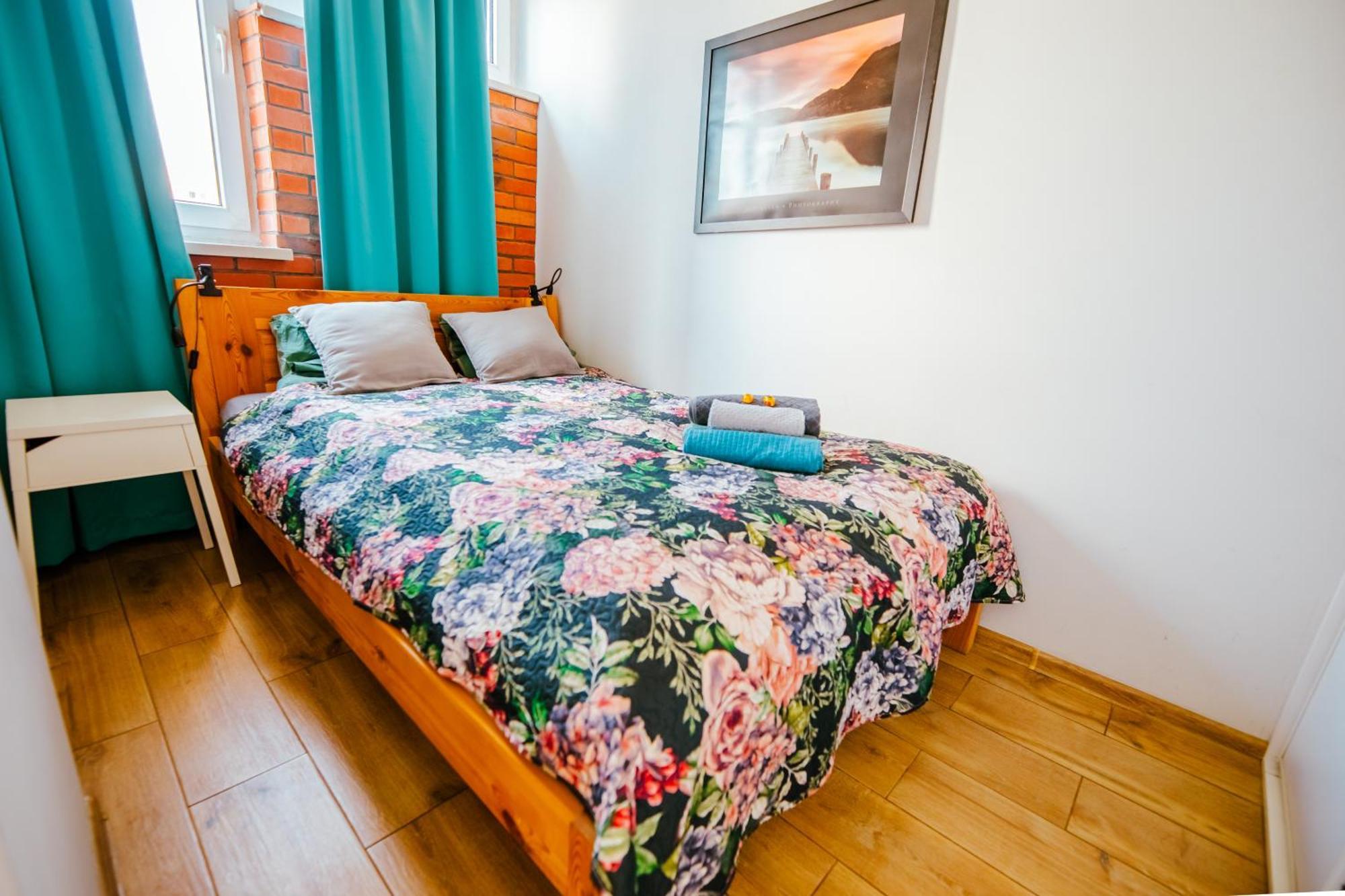 Bright 14Th Floor Central Home With Balcony & Views 바르샤바 외부 사진